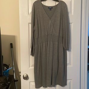 Gently used Old Navy sweater dress, gray, 3x